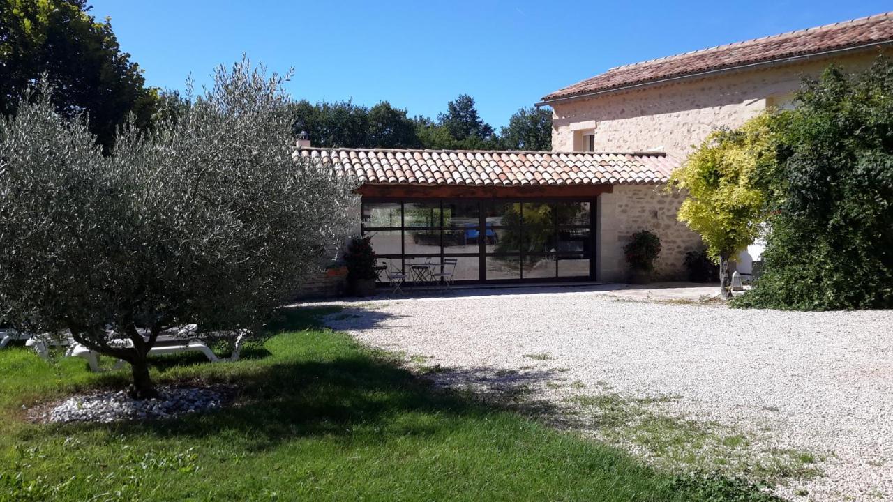 Chambres D'Hotes Le Vignoble Cucuron Exterior foto