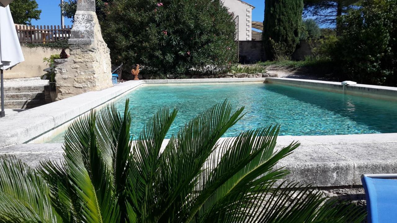 Chambres D'Hotes Le Vignoble Cucuron Exterior foto